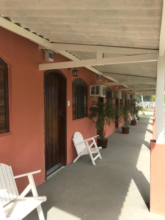 Iate Clube Rio Verde - Ilha Comprida Cananéia Kültér fotó